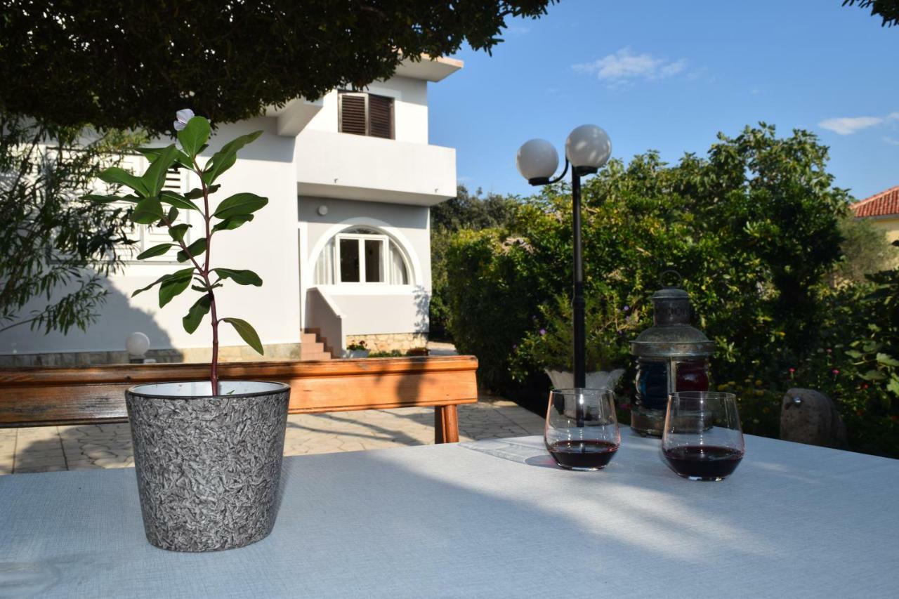 Apartmani Anđela i Mladen Debelić Rab Town Dış mekan fotoğraf